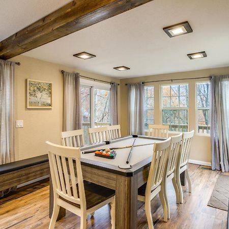 Updated Cobbly Nob Resort Home With Hot Tub! Gatlinburg Exterior photo
